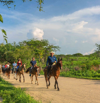 Horse-Riding-Tours-Punta-Mita-Riviera-Nayarit