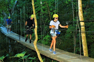 canopy tours pe