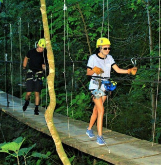 canopy tour caminando